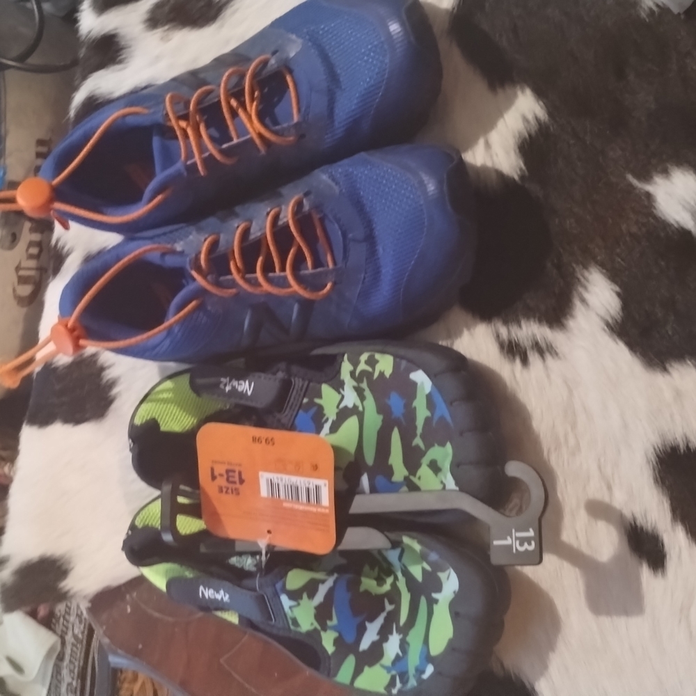 Bundle of shoes